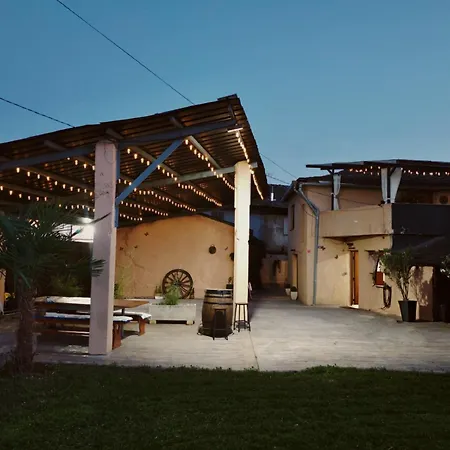 Casa Paxariego